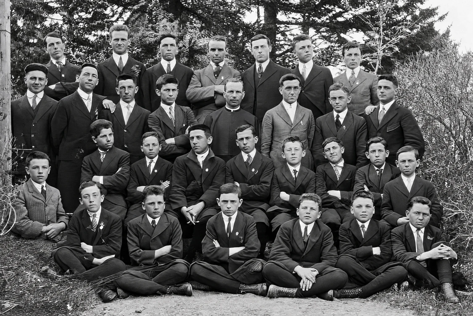 Seminaristi con padre De la Motte nel 1920